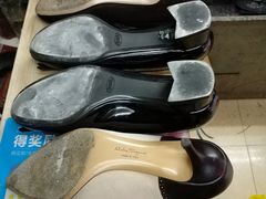 -嘉泰擦鞋修鞋(华光路店)