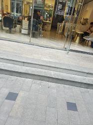 -蓝调造型·烫发·染发