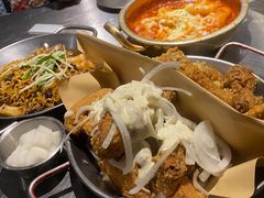 炸鸡翅一半一半-富乐满韩国正宗炸鸡韩国料理(虹泉路店)