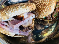 烧饼夹肘子肉-昌顺马记小吃店(昌盛园店)