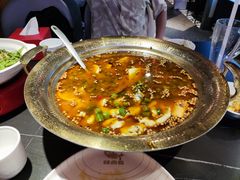 -辣尚瘾·烤鱼·新川菜(交大直营店)