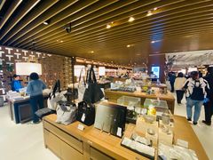 -茑屋书店(天目里店)