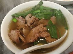 牛三星-竹园竹升面(西关总店)