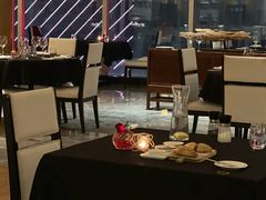 -圣丰索菲特·法国餐厅