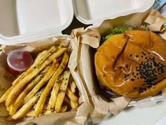 -shark burger·鲨鱼汉堡(交子大道店)
