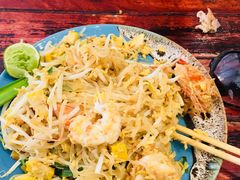 -Pad Thai Kratong Thong by ama