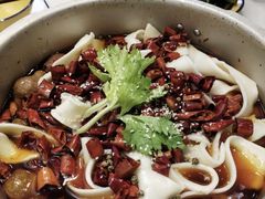 -晓彭肥肠鸡·泡椒鸡火锅(水木天地店)