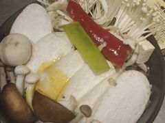 -合易泓烤肉•首创生椰大油边(宁山路店)