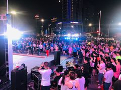 -诺伯曼·运动会馆(新梦店)