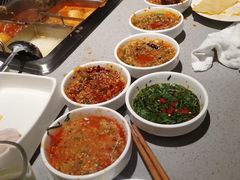 -海底捞火锅鲜切牛肉主题店(长寿路店)