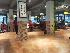 -百荷园蔬食自助餐厅(德辉广场店)