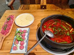 -贵厨酸汤牛肉(花果园国际中心店)