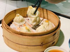 蟹粉小笼包-绿波廊(豫园店)