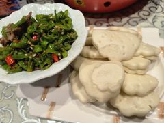 -巴特餐饮6加1音乐餐吧·新疆菜