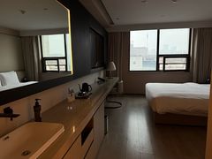 -成都宽窄巷子桔子水晶酒店