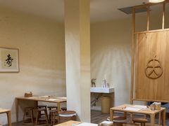 -蟹家大院 · 独揽江景(滨江店)