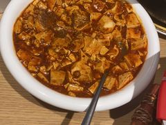 -渝信川菜 · 川味家常菜(财富购物中心店)