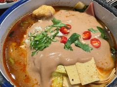 -华府九号海鲜烧烤大排档(龙域店)
