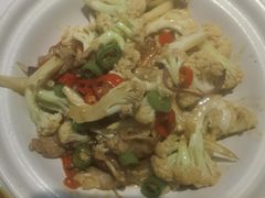 -鄱阳湖·江西小炒·瓦罐煨汤(五道口店)