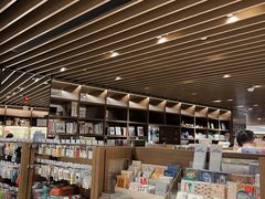 -茑屋书店(天目里店)