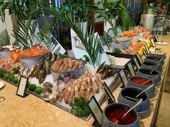 -大中华希尔顿酒店-念自助餐·嗨啤·小龙虾