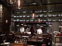 -恰餐厅及酒吧 CHAR Bar & Grill (北京丽都皇冠假日店)
