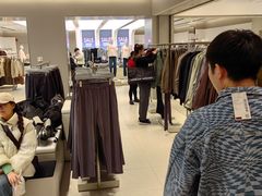 -URBAN REVIVO(七宝领展广场店)