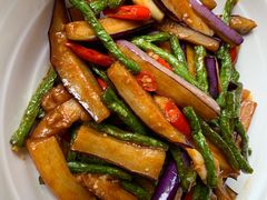 茄子煸豆角-湖泉水云间餐厅·弥勒地道菜(B座店)