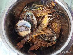 -77号渔船·蒸海鲜青岛菜(积米崖店)