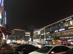 -天乐广场(食多滋美食城店)