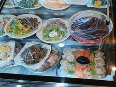 -鑫渔港海鲜本地菜·山海关浑锅(东戴河店)