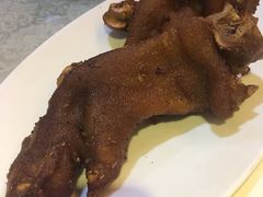 猪手-眷江南之小蓝鲸(王府大街店)