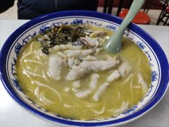 -明呈黄鱼面馆(斜土路店)