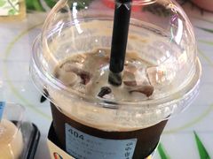 -瑞幸咖啡(凤凰海负一楼美食街店)