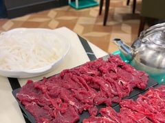 -联胜潮汕牛肉火锅(东苑南路店)