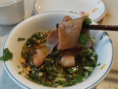 -九尺赵老四鲜鹅肠火锅