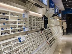 -诺柯视眼镜-蔡司依视路官方工厂店(淞南一店)
