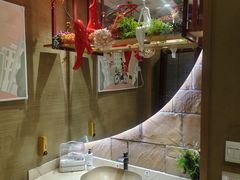 -街角等你.大连海鲜烧烤.经典铁板海鲜串(西安路店)