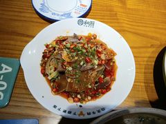 -尚禾厨·湘菜馆(步行街店)