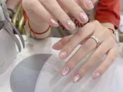 -尤米一站式美甲美睫