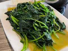 -姐妹临高乳猪店(海垦路店)