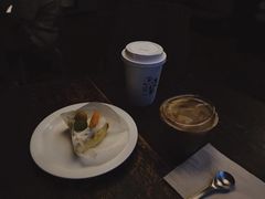 -HOLIDAY休日(后田垟巷店)