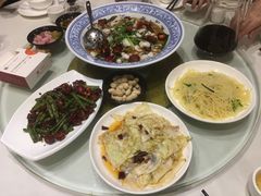 -小四川(东泰嘉荣店)