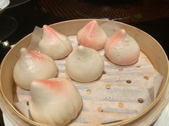 寿桃奶黄包-杭州西子湖四季酒店·金沙厅