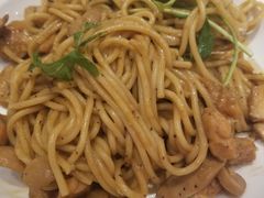 -必胜客(广渠路店)