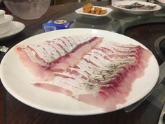 脆皖鱼腩-正能量脆肉鲩火锅