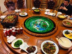 -万重锦·人文川菜馆(骡马市店)