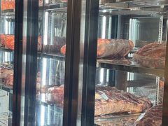 -MONICH牛排融合餐厅(和义大道购物中心店)