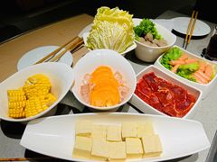 -海底捞火锅(高新万达店)