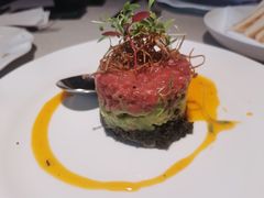 牛肉塔塔配牛油果黑橄榄酱-Solo(衡山路店)